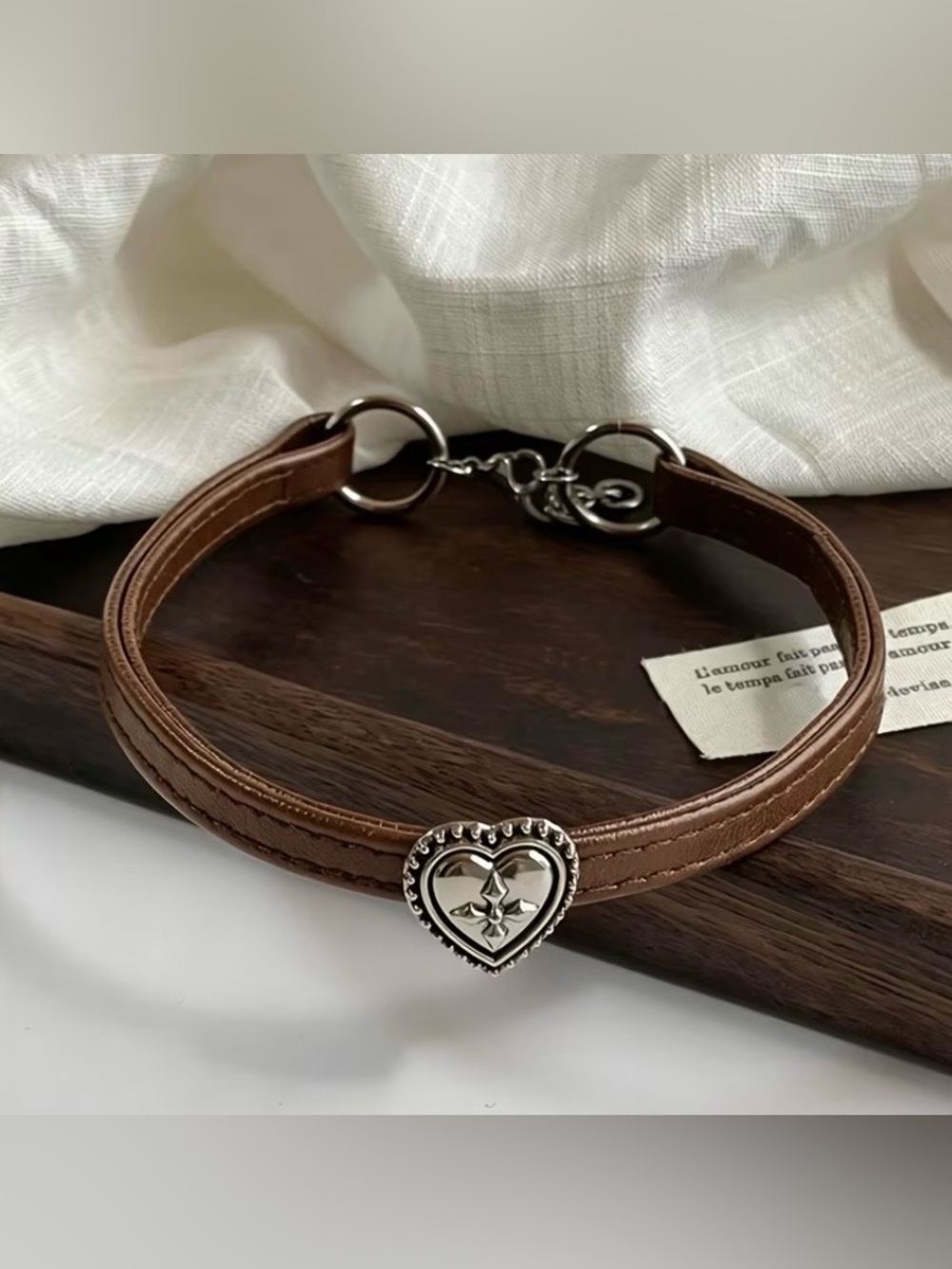 NEW! Heart Pendant Brown Leather Choker Necklace 🤎 A2-60